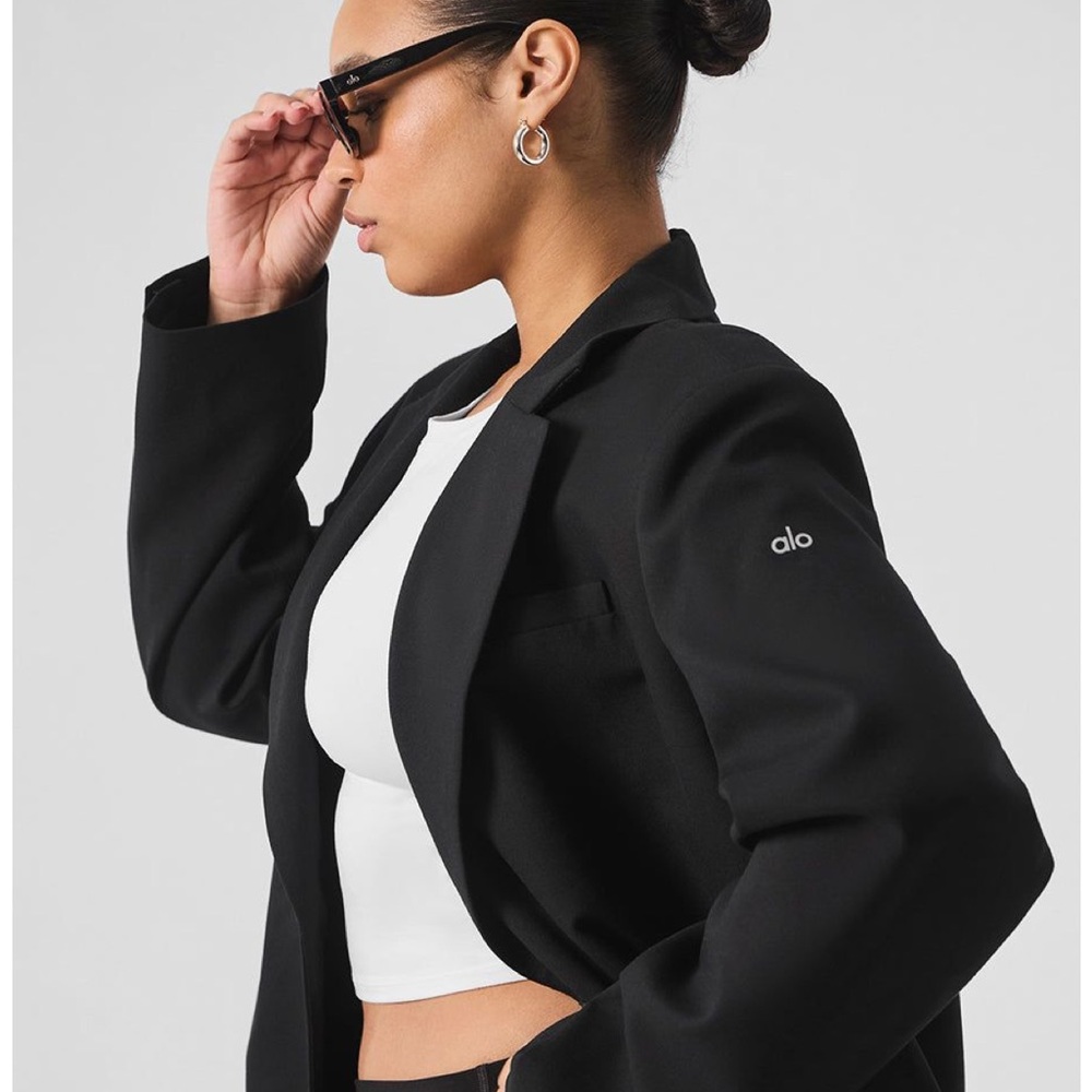 Alo Yoga First Class Blazer - NEW WITH TAGS